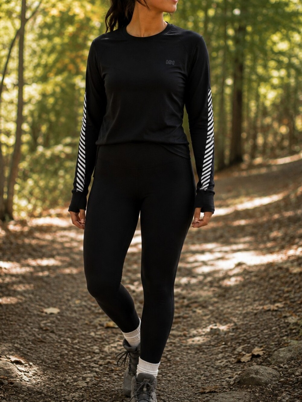 Helly Hansen Black Long Sleeve Performance Shirt Athletic Activewear Top